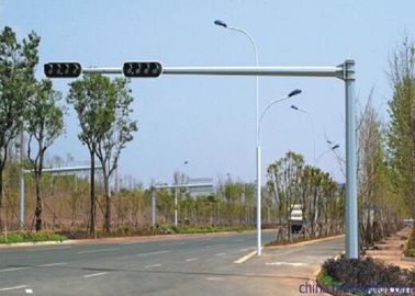 China 6.5M het Duurzame Enige Wapen Openlucht Lichte Pool van Verkeerslichtpool met Ankerbouten leverancier
