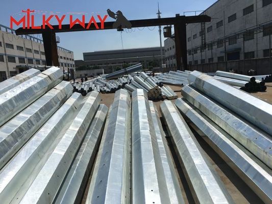 Verdeling van stroom Elektrische stalen paal 35FT 40FT warm gedip galvaniseerde afwerking leverancier