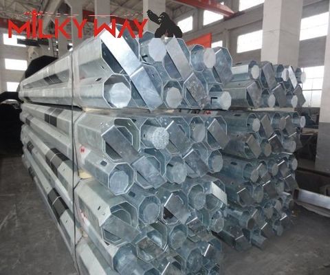 Verdeling van stroom Elektrische stalen paal 35FT 40FT warm gedip galvaniseerde afwerking leverancier