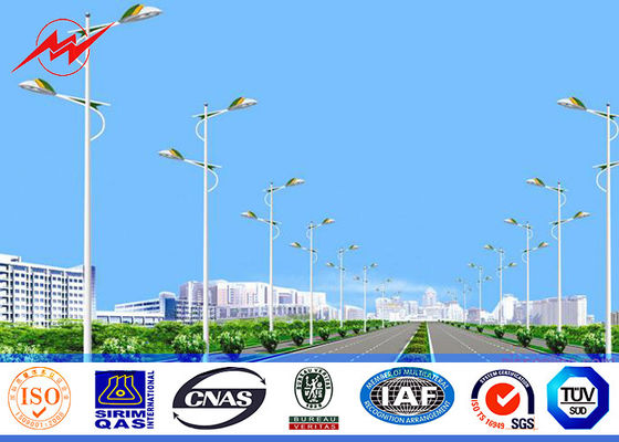 6M-12M de hete onderdompelings gegalvaniseerde oppervlakte van Pool van de hoogtestraatlantaarn degisn