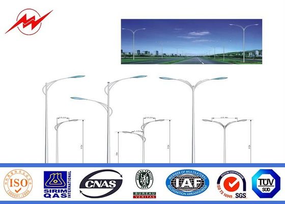 De openlucht Gegalvaniseerde Straatlantaarns Polen van Polen van het Staalnut met Dubbel Wapen