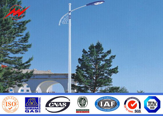 De openlucht Multi Opgeruimde Zonnestraatlantaarn Pool van Straatlantaarnpolen met 2M Dwarswapen