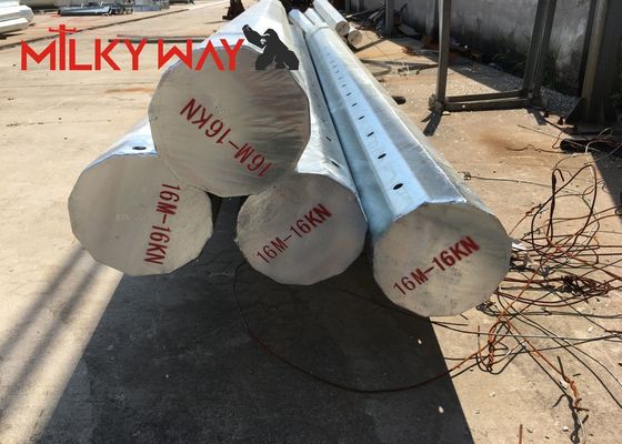 Hot Dip gegalvaniseerde Q345 straatverlichtingsstokken met M12 ankerbouten en +- 2% dimensieverhouding voor winkelcentrumverlichting